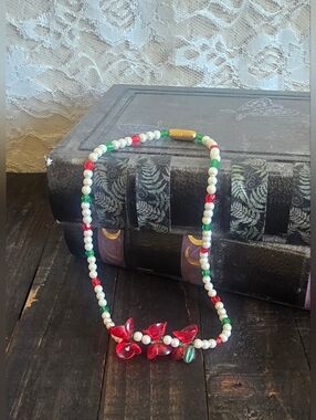 Vintage Avon Precious Rose GIRLS Necklace - 1989 Vintage AVON